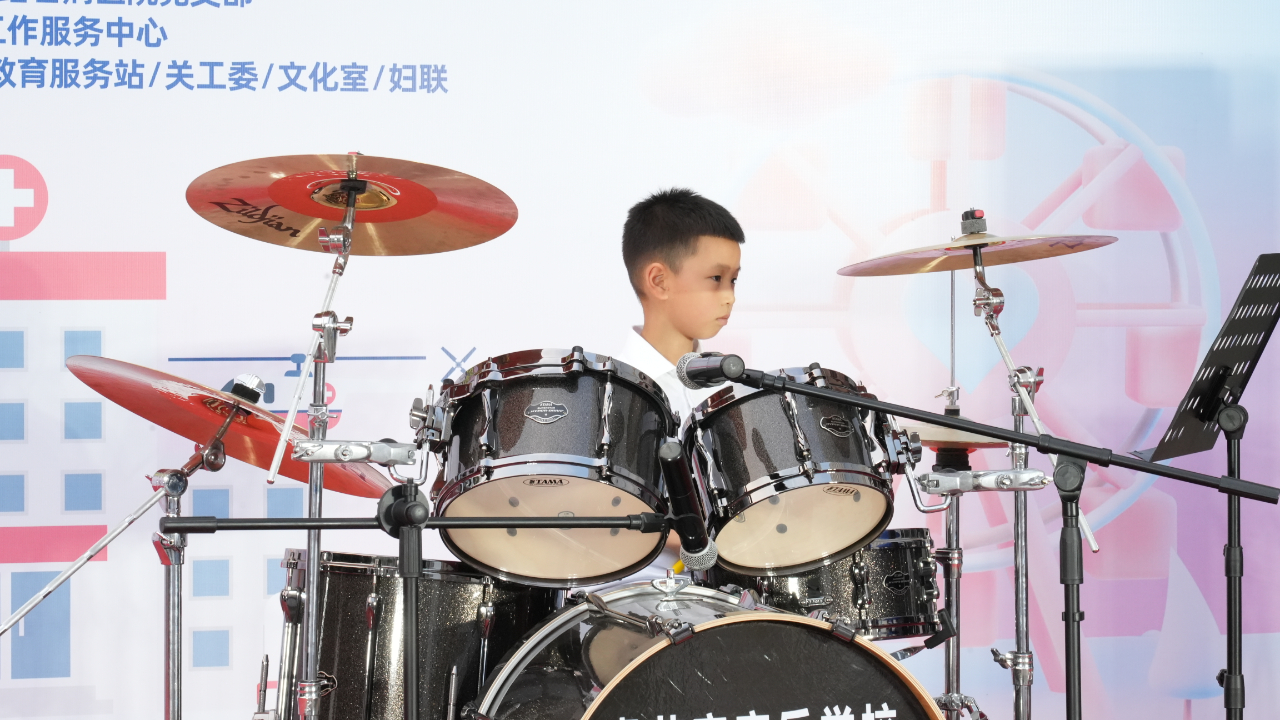 成都保胆医院携手大丰街道高家社区,你们都是最棒的“结石小医生”!(图4) 成都保胆医院携手大丰街道高家社区,你们都是最棒的“结石小医生”!(图4)