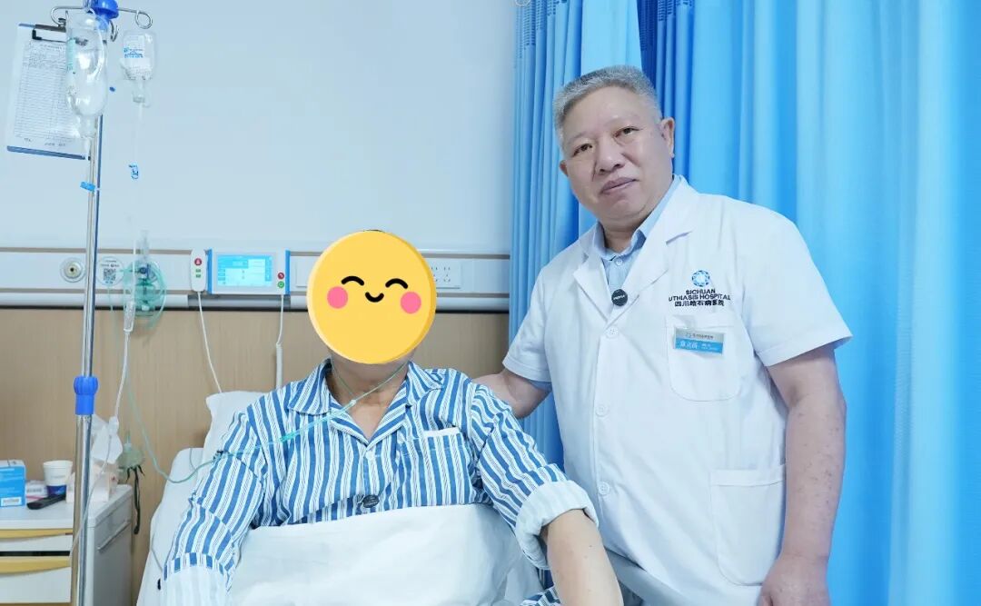 又一颗复杂「鹿角形铸型结石」,四川结石病医院专家一次性“清剿”!(图3) 又一颗复杂「鹿角形铸型结石」,四川结石病医院专家一次性“清剿”!(图3)