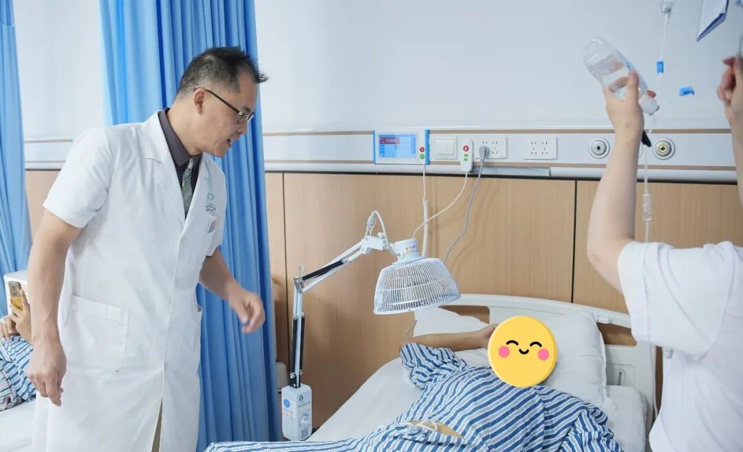 同样是保胆取石，为什么有人看不出手术痕迹？【四川保胆取石医院】(图1)